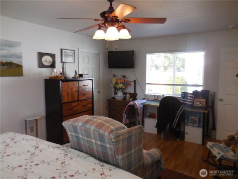 2450 Madrona Drive SE Port Orchard WA 98366