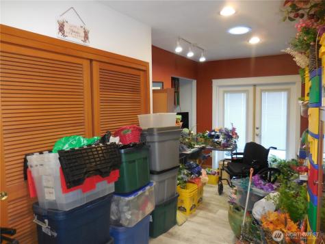 2450 Madrona Drive SE Port Orchard WA 98366