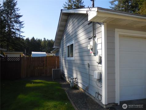 2450 Madrona Drive SE Port Orchard WA 98366