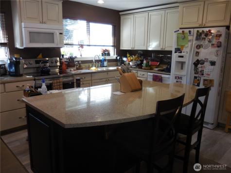 2450 Madrona Drive SE Port Orchard WA 98366
