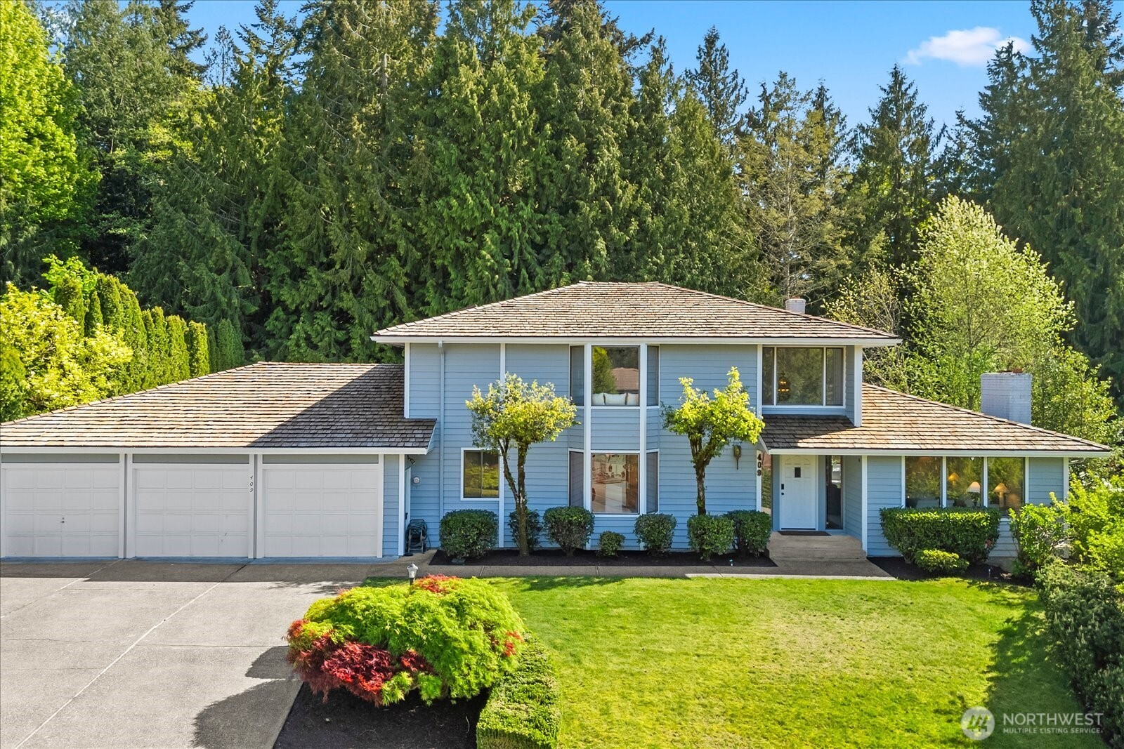 409 NW 162nd Street Shoreline WA 98177