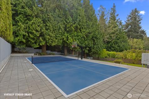 409 NW 162nd Street Shoreline WA 98177