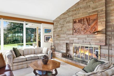 5279 Cherry Tree Lane Blaine WA 98230
