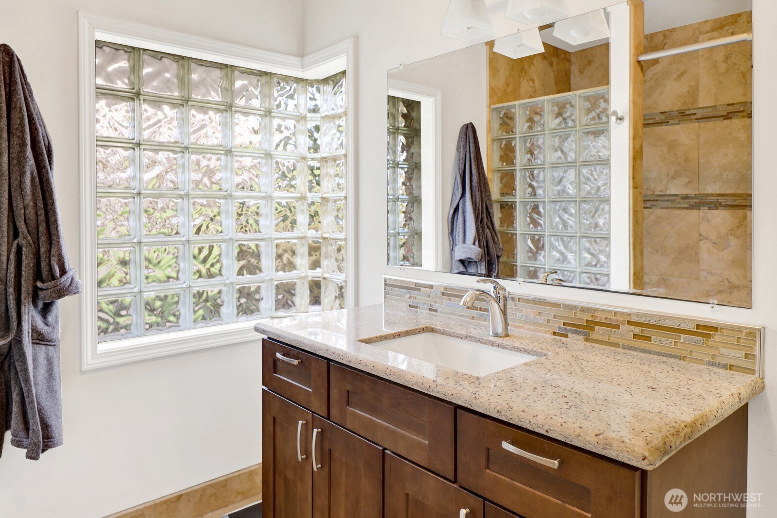 5279 Cherry Tree Lane Blaine WA 98230