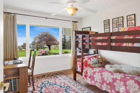 5279 Cherry Tree Lane Blaine WA 98230
