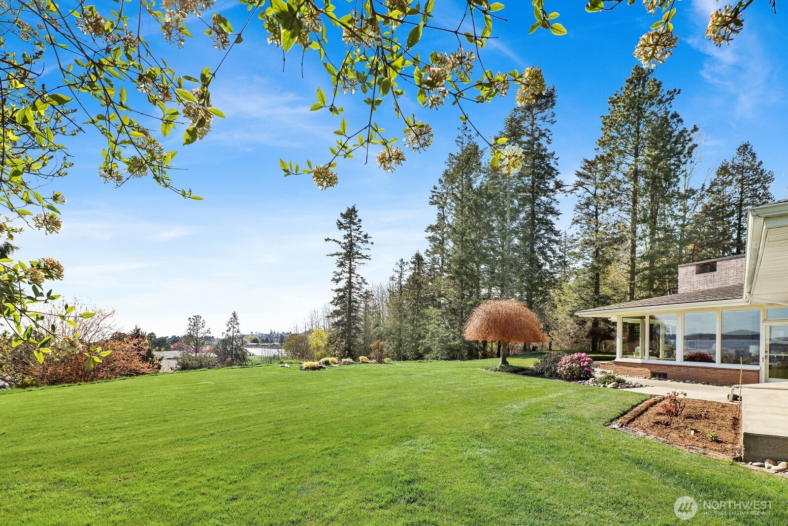 5279 Cherry Tree Lane Blaine WA 98230