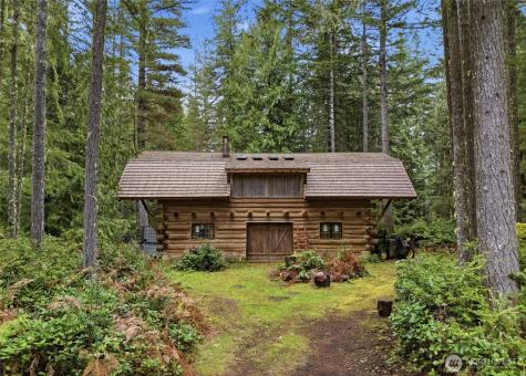 5008 Bridletree Drive NW Bremerton WA 98312
