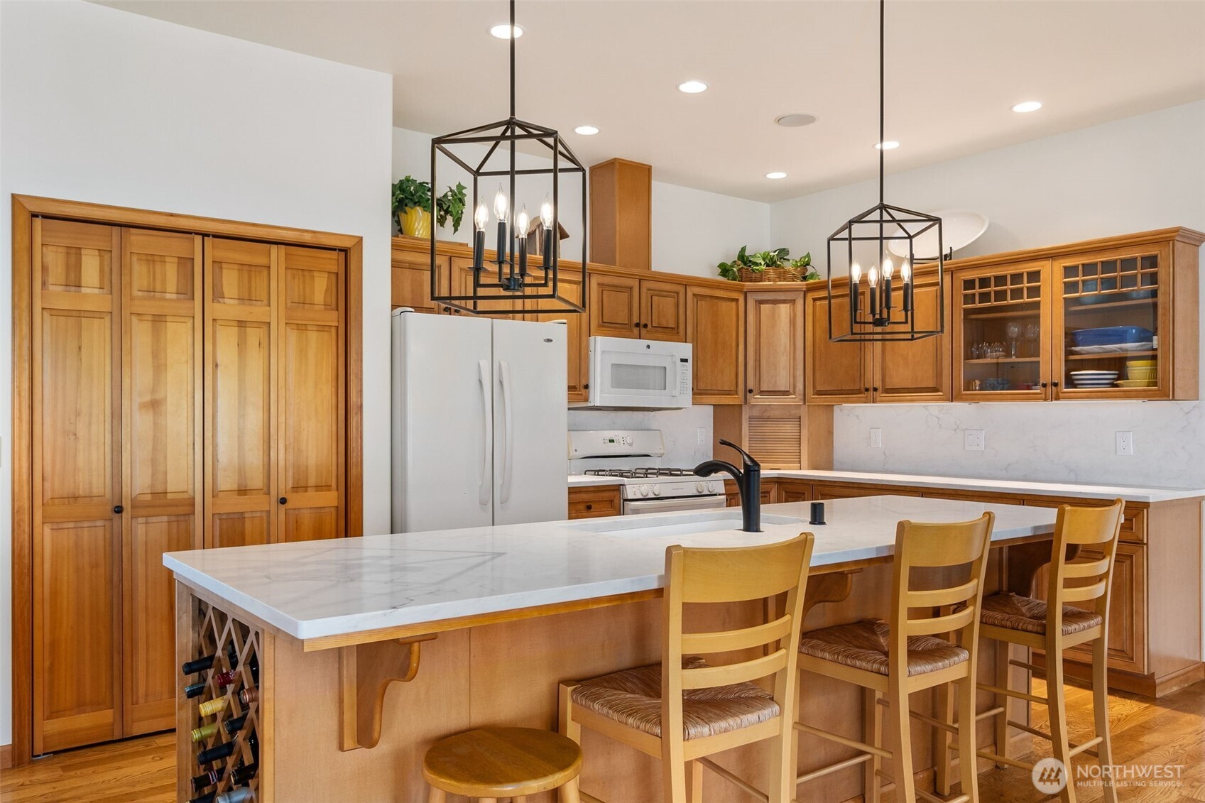 9936 Mariner Drive NW Olympia WA 98502