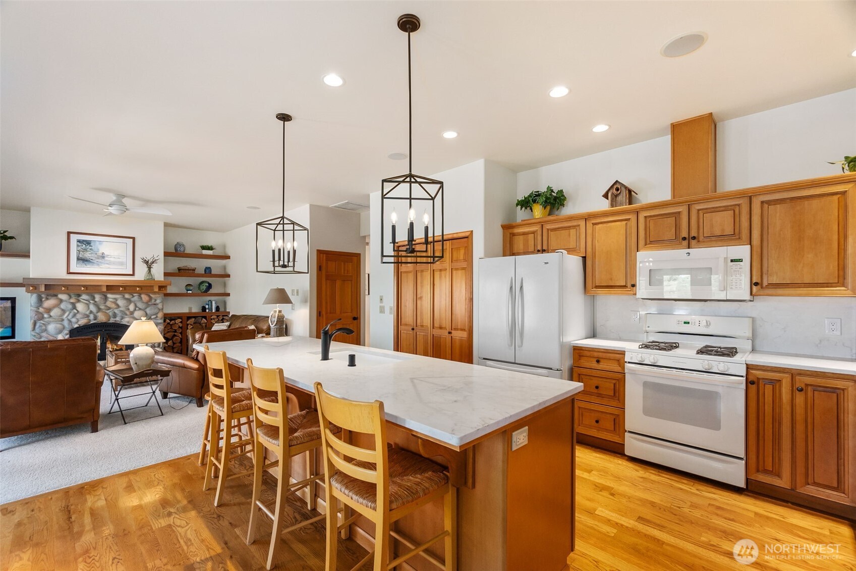 9936 Mariner Drive NW Olympia WA 98502
