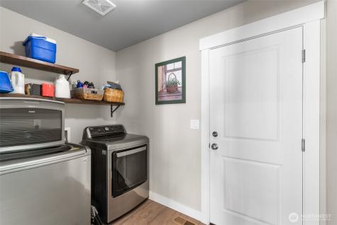 2259 S Mystical Loop East Wenatchee WA 98802