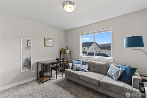2259 S Mystical Loop East Wenatchee WA 98802