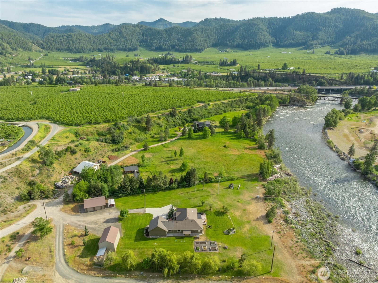 253 Logsdon Lane Cashmere WA 98815