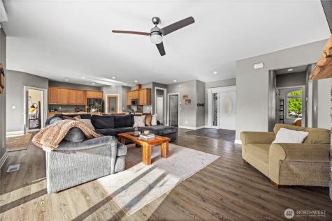253 Logsdon Lane Cashmere WA 98815