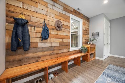 253 Logsdon Lane Cashmere WA 98815