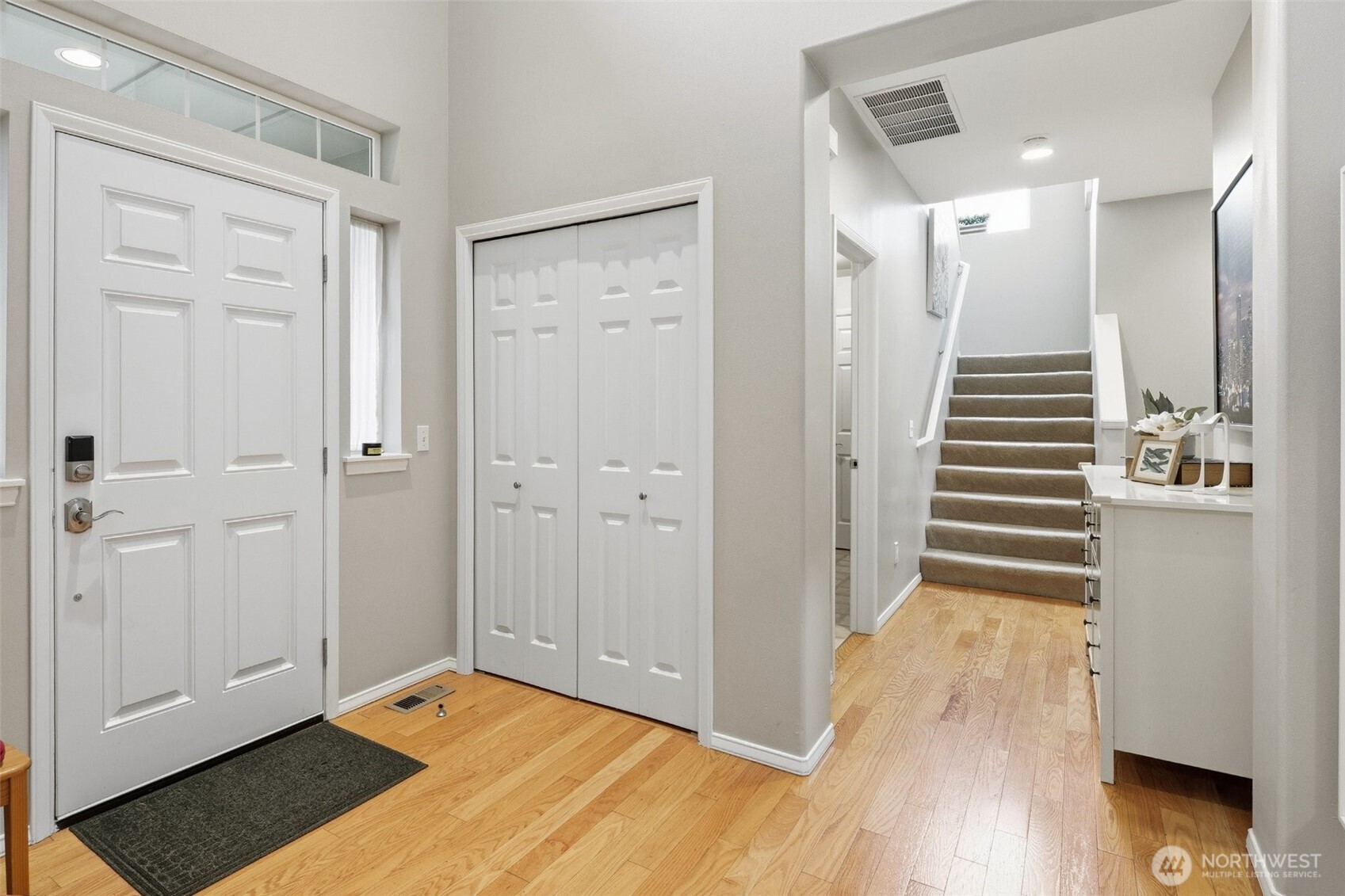 206 Pasco Drive NE Renton WA 98059