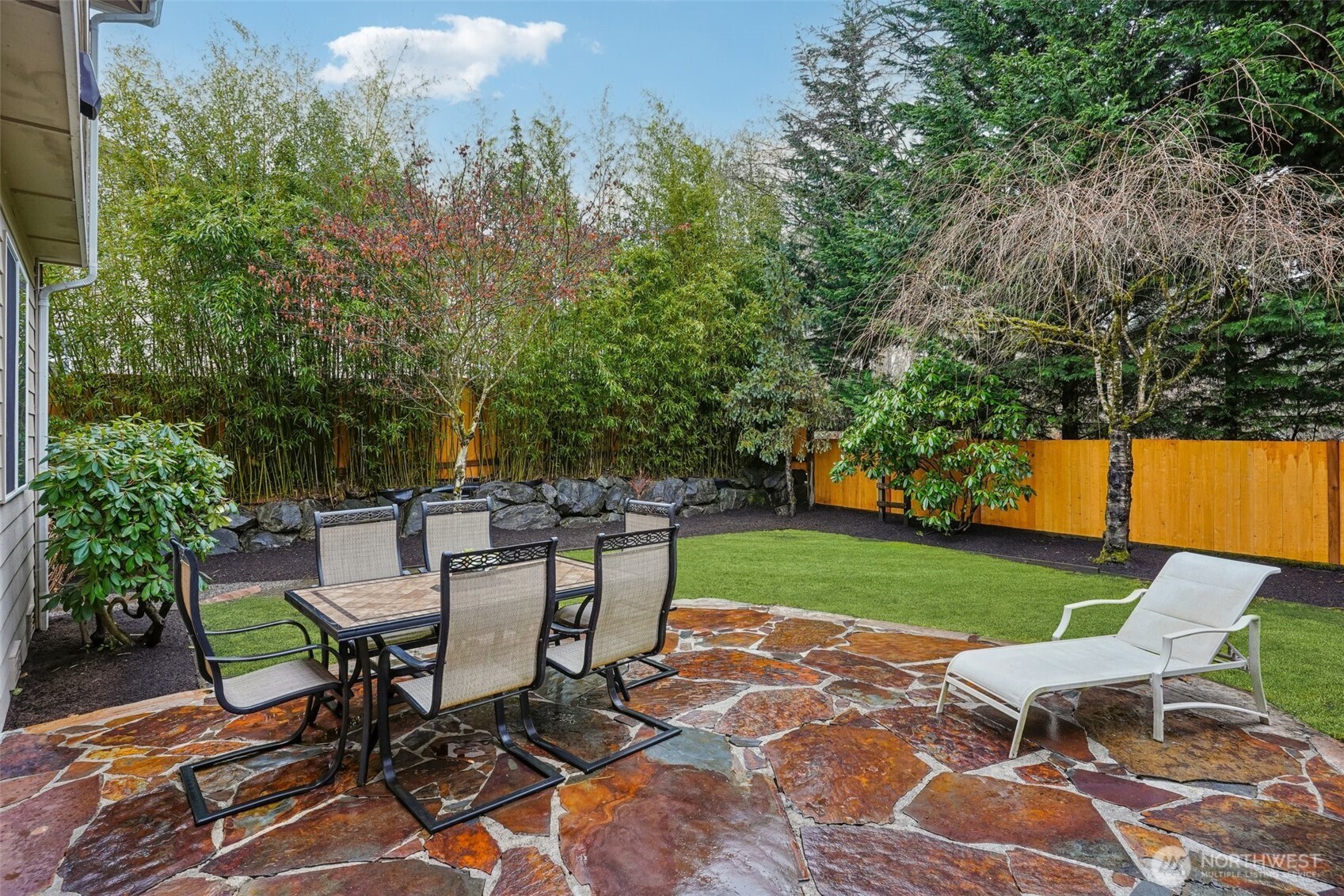 206 Pasco Drive NE Renton WA 98059