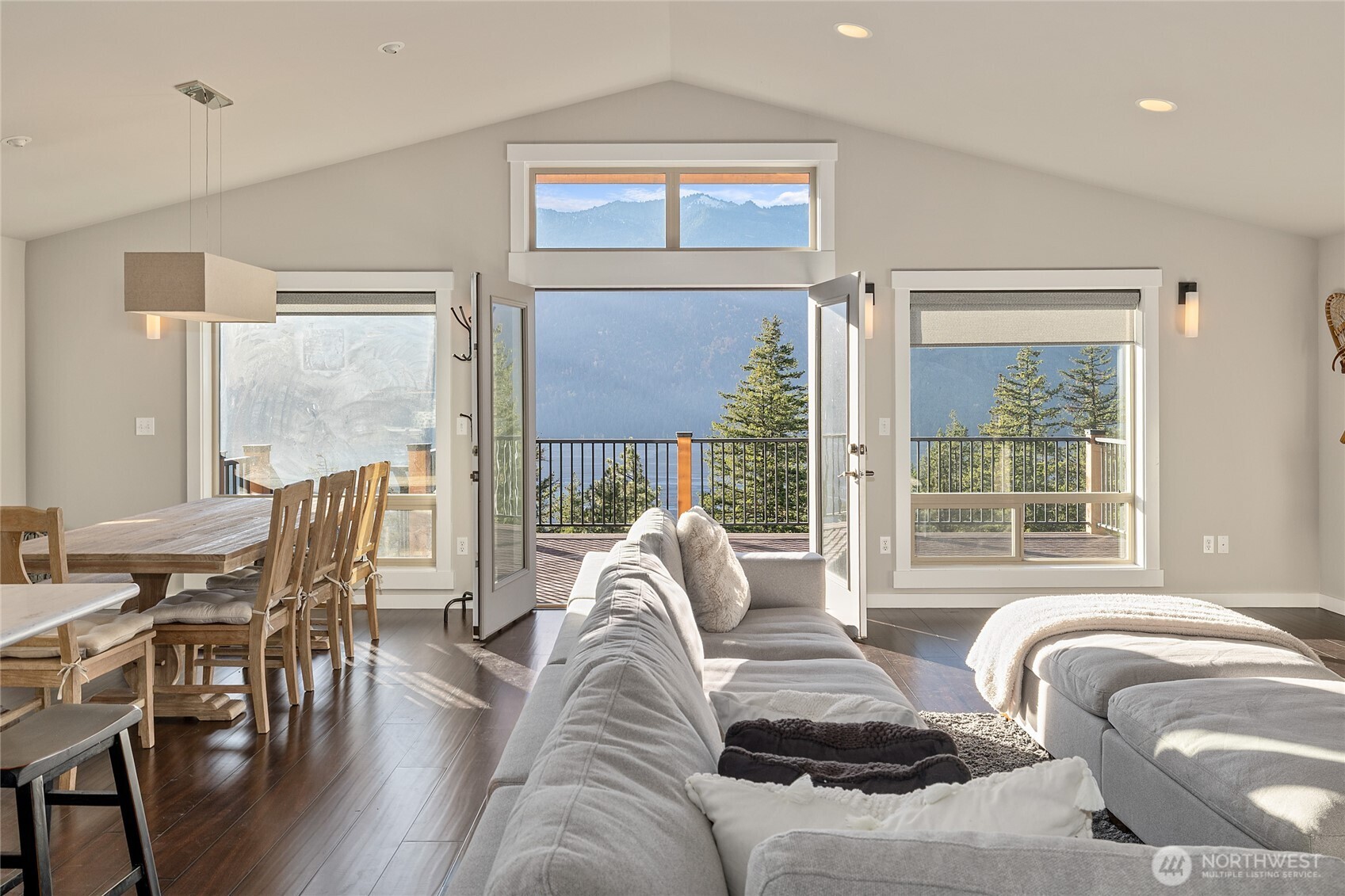 1840 Morgan Creek Road Ronald WA 98940
