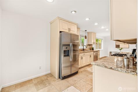 10758 Ashworth Avenue N Seattle WA 98133