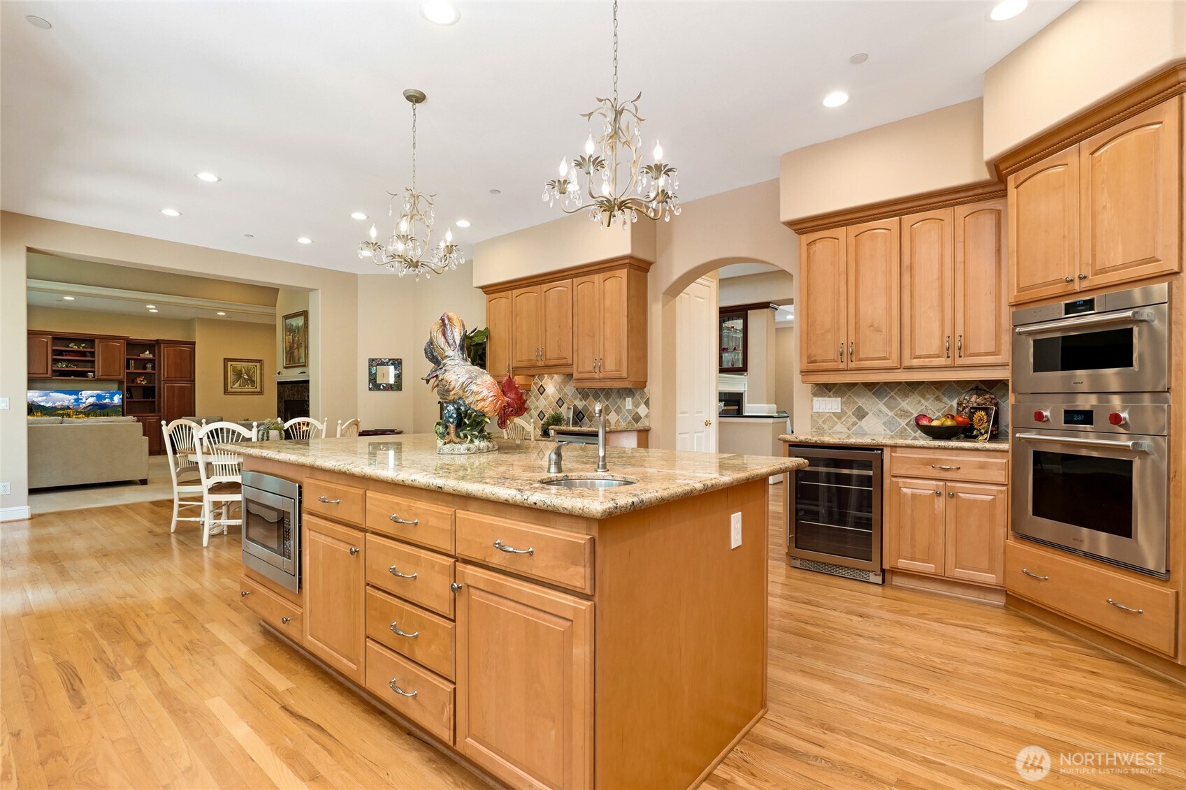 19930 170th Avenue NE Woodinville WA 98072