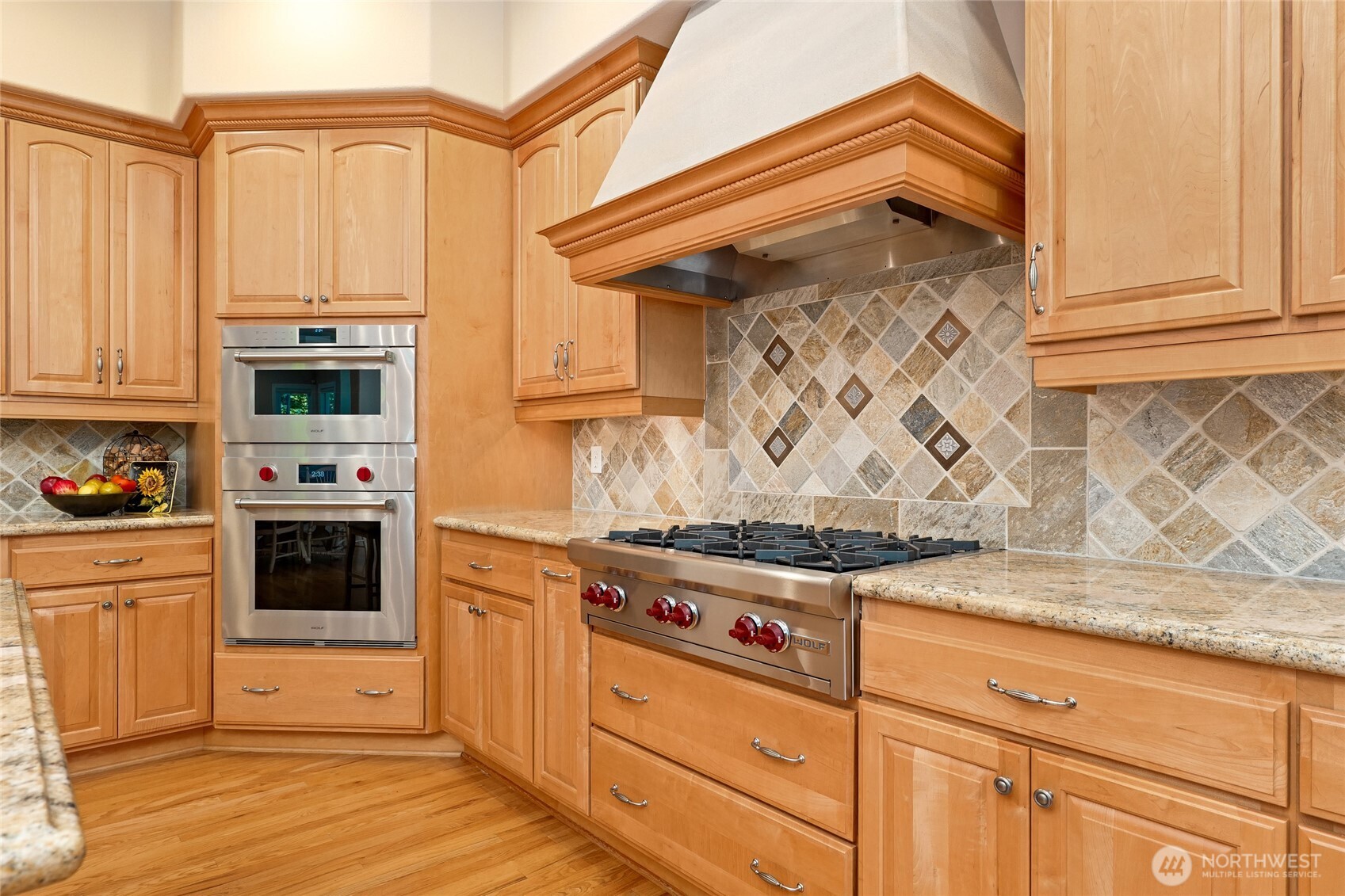 19930 170th Avenue NE Woodinville WA 98072