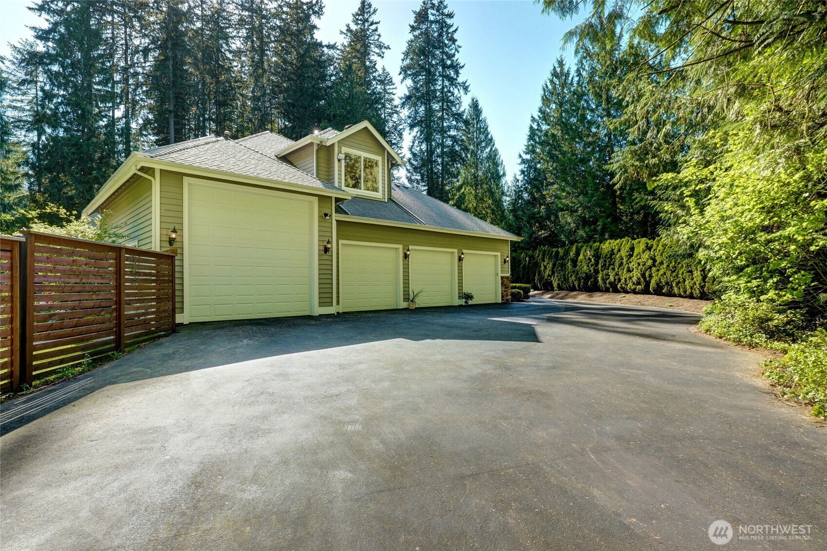 19930 170th Avenue NE Woodinville WA 98072