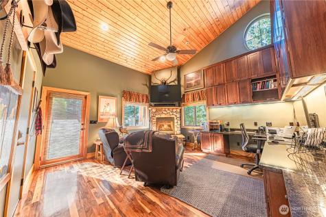 42732 284th Avenue SE Enumclaw WA 98022