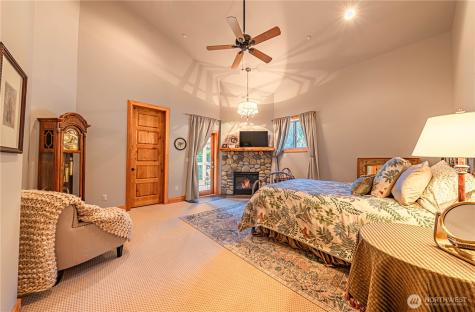 42732 284th Avenue SE Enumclaw WA 98022