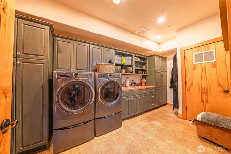 42732 284th Avenue SE Enumclaw WA 98022