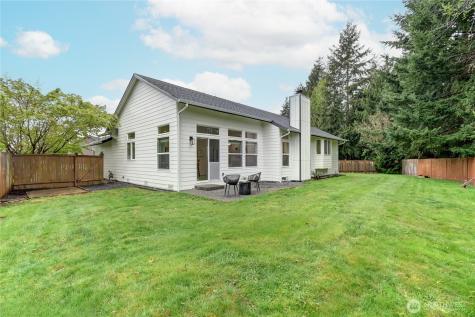 8223 27th Place NE Lake Stevens WA 98258