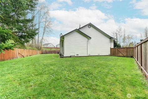 8223 27th Place NE Lake Stevens WA 98258
