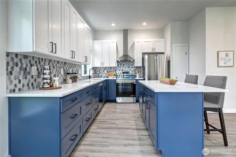 8223 27th Place NE Lake Stevens WA 98258