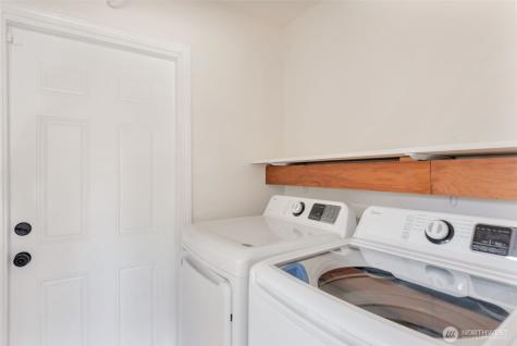 12278 56th Place S Seattle WA 98178
