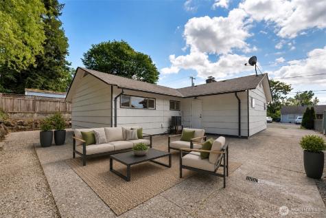 12278 56TH Seattle WA 98178