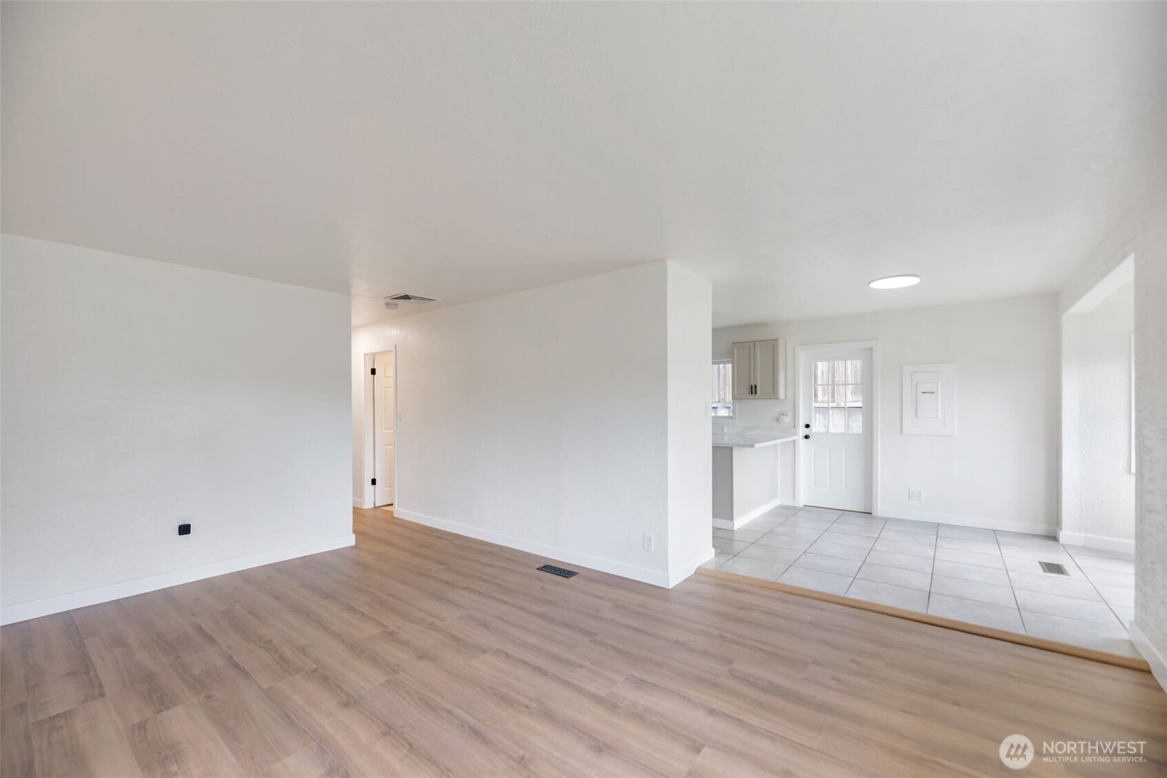 12278 56th Place S Seattle WA 98178
