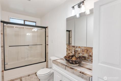12278 56th Place S Seattle WA 98178