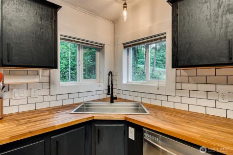 4017 NE 425th Street Woodland WA 98674