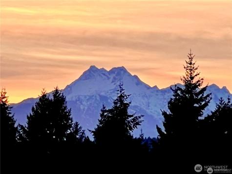 2073 NE Norseman Way Poulsbo WA 98370