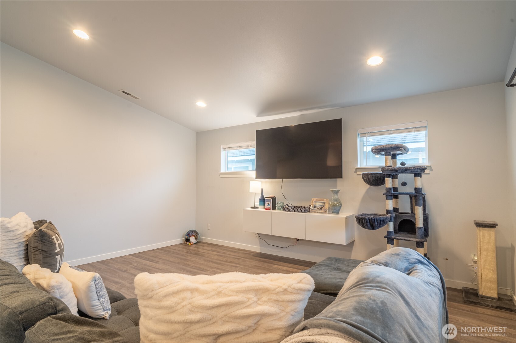 123 E 9th Avenue Moses Lake WA 98837