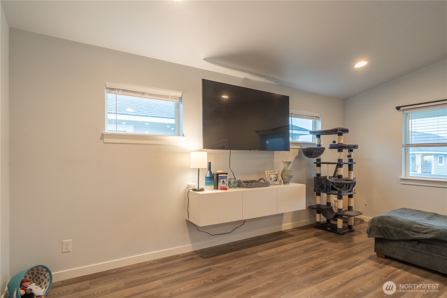 123 E 9th Avenue Moses Lake WA 98837