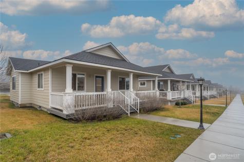 123 E 9th Avenue Moses Lake WA 98837