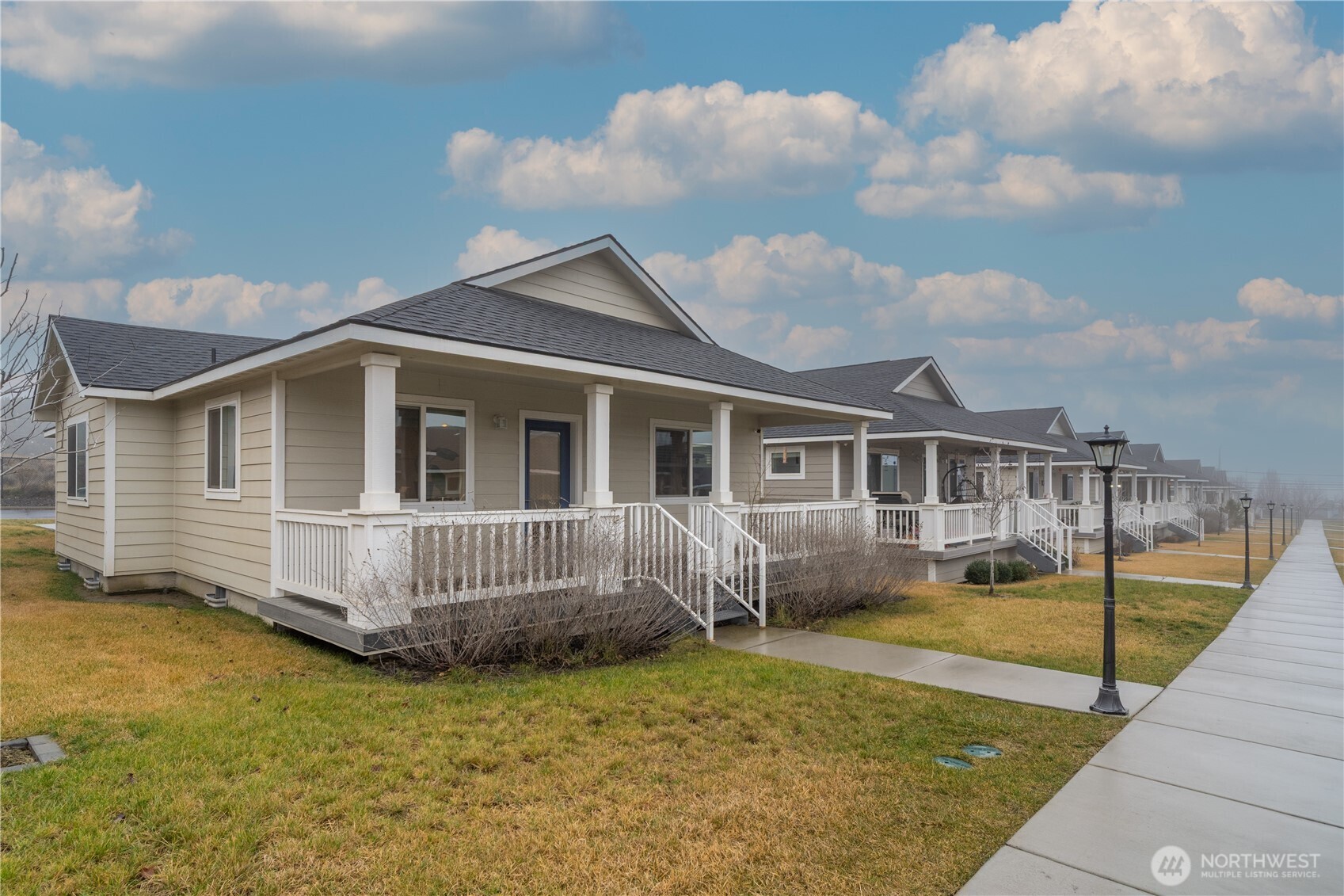 123 E 9th Avenue Moses Lake WA 98837