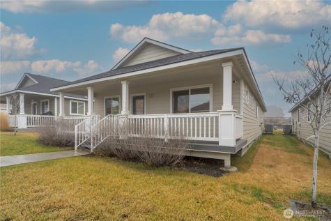 123 E 9th Avenue Moses Lake WA 98837