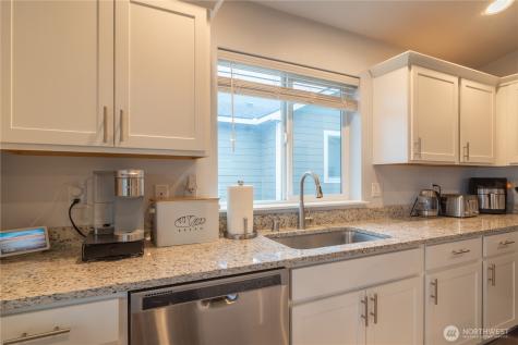 123 E 9th Avenue Moses Lake WA 98837