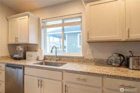 123 E 9th Avenue Moses Lake WA 98837