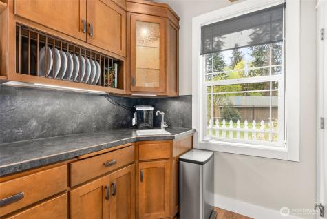 11715 Scott Creek Drive SW Olympia WA 98512