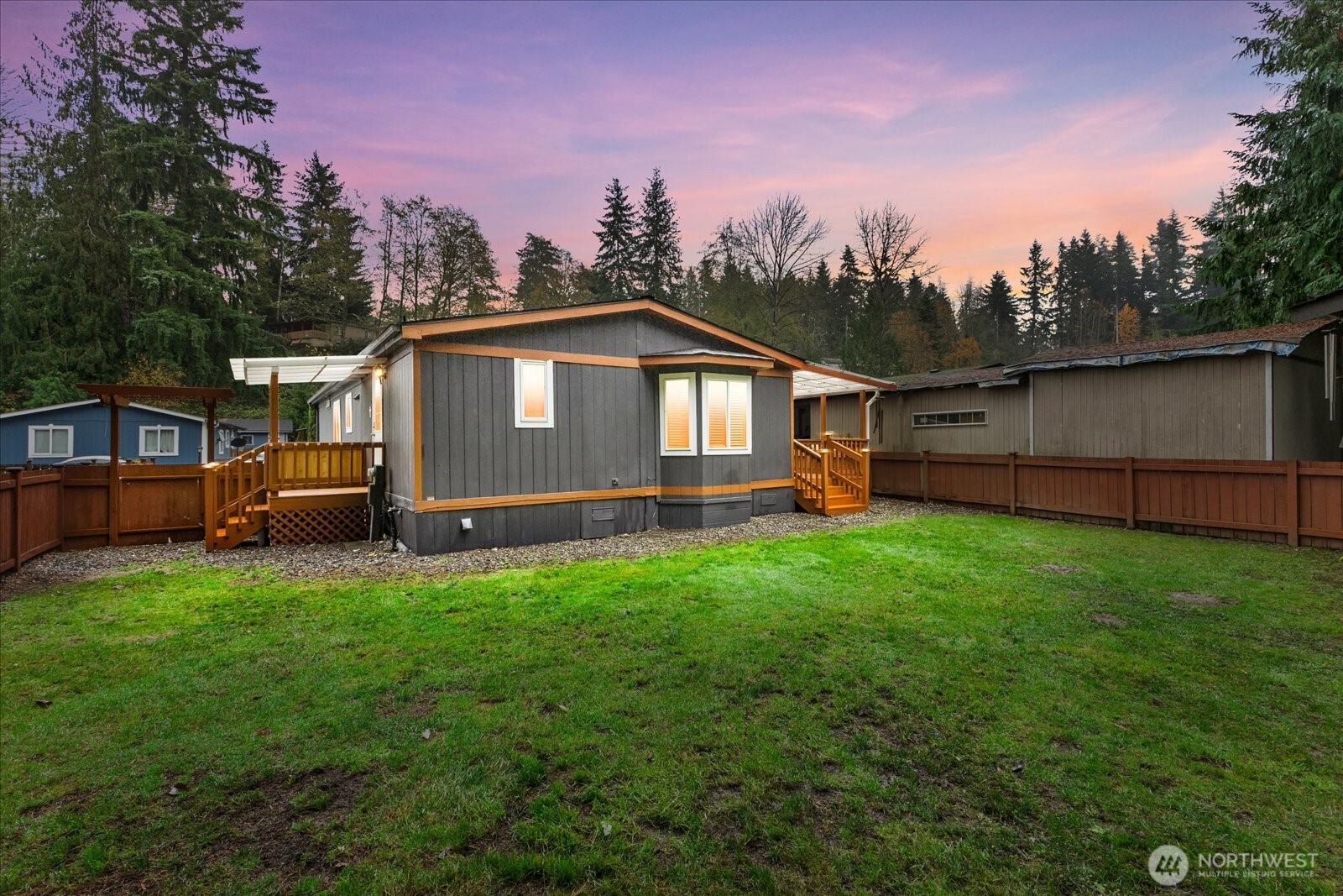 7701 Hardeson Road Everett WA 98203