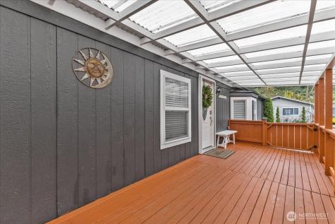 7701 Hardeson Road Everett WA 98203