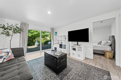 15932 SE 166th Place Renton WA 98058
