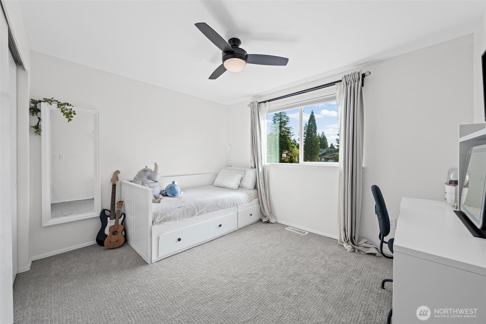 15932 SE 166th Place Renton WA 98058