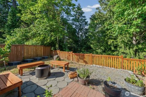 15932 SE 166th Place Renton WA 98058